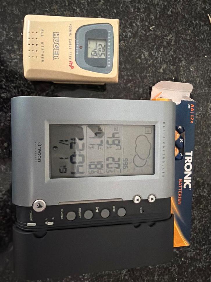 Weerstations - Oregon Scientific & Huger, Audio, Tv en Foto, Weerstations en Barometers, Gebruikt, Weerstation, Ophalen of Verzenden