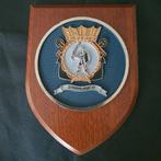 Wapenschildje Hr. Ms. Karel Doorman, Verzamelen, Militaria | Algemeen, Verzenden, Marine, Nederland, Embleem of Badge