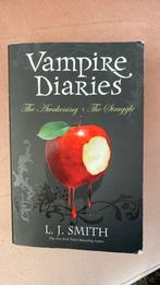 Vampire Diaries The Awakening + The Struggle, Boeken, Fantasy, Ophalen of Verzenden, Zo goed als nieuw