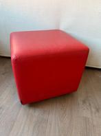 bijzettafel/ Poef (2 rode/ 2 oranje), Ophalen, Minder dan 55 cm, Vierkant, Zo goed als nieuw