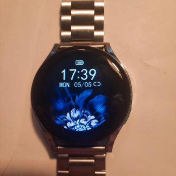 Luxe Smartwatch  beschikbaar voor biedingen