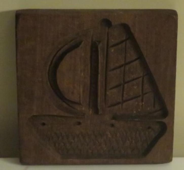 Koekplank zeilboot  14,5 x 14,5 cm  133819, Antiek en Kunst, Antiek | Keukenbenodigdheden, Ophalen of Verzenden