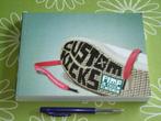 Custom Kicks - pimp je eigen schoenen, Ophalen of Verzenden, Zo goed als nieuw, Overige onderwerpen, Geschikt voor kinderen