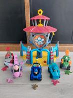 PAW Patrol Dino Rescue hoofdkwartier en 5 auto's! Compleet!!, Ophalen of Verzenden, Zo goed als nieuw