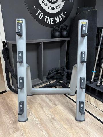 Barbell rack/rek van Technogym voor 4 stangen, nettte staat. beschikbaar voor biedingen