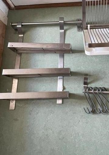 IKEA Grüntal (kruidenrek en ophanghaken) beschikbaar voor biedingen