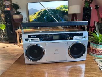 Lenco ghettoblaster radio, bluetooth, CD, USB, AUX, etc. beschikbaar voor biedingen