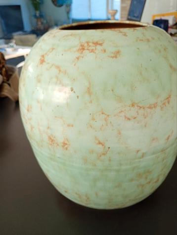 Grote Sphinx Vaas beschikbaar voor biedingen