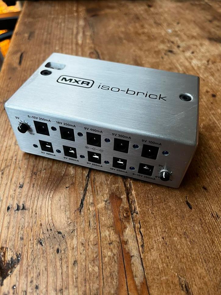 MXR Isobrick M238 power supply, Muziek en Instrumenten, Effecten, Gebruikt, Overige typen, Ophalen