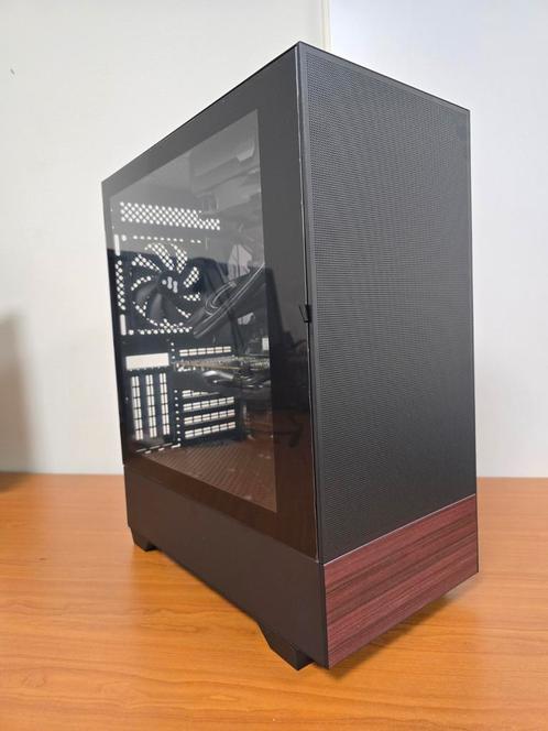 Watergekoelde gamepc met RGB, Intel Core i7 & 16GB Ram, Computers en Software, Computerbehuizingen, Zo goed als nieuw, Ophalen of Verzenden