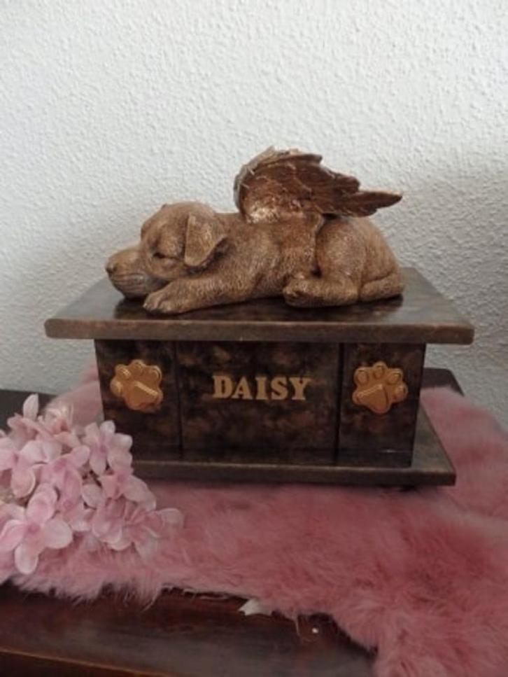 Jack Russel urnen set incl. beeldje handgemaakt, Dieren en Toebehoren, Honden-accessoires, Nieuw, Ophalen of Verzenden