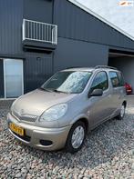 Toyota Yaris 1.3 VVT-i Sol, Voorwielaandrijving, Gebruikt, 4 cilinders, 400 kg
