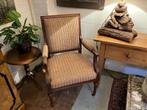 64) Prachtige antieke armstoel, Louis XVI., Antiek en Kunst, Antiek | Meubels | Stoelen en Banken, Ophalen
