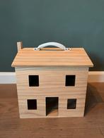 Houten Poppenhuis met Inrichting Olli & Ella, Ophalen, Zo goed als nieuw, Poppenhuis