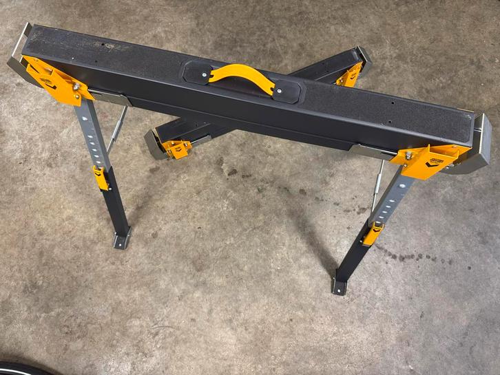 Toughbuilt C700 Stevige Schragen - Professioneel, Doe-het-zelf en Verbouw, Werkbanken, Nieuw, 70 tot 120 cm, Inklapbaar, Ophalen of Verzenden