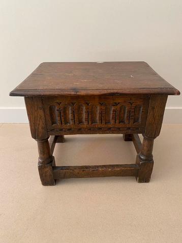 Vintage Houten Tafeltje/Nachtkastje met Opbergruimte beschikbaar voor biedingen
