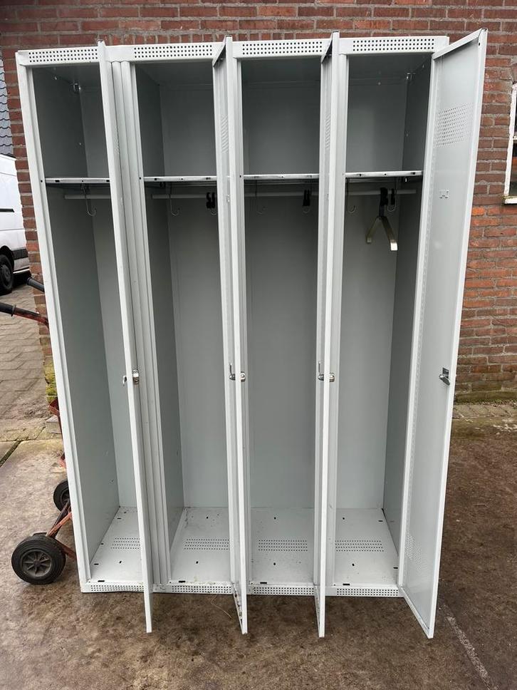 Lockerkast 4 vaks locker 120 br. 180 h. hang leg, Huis en Inrichting, Kasten | Lockerkasten, Zo goed als nieuw, Ophalen