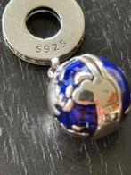 Zilveren Wereld bedel met binnenin een hart met ketting, Verzenden, Nieuw, Zilver