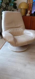 Mid Century vintage fauteuil, Ophalen, Gebruikt, Leer