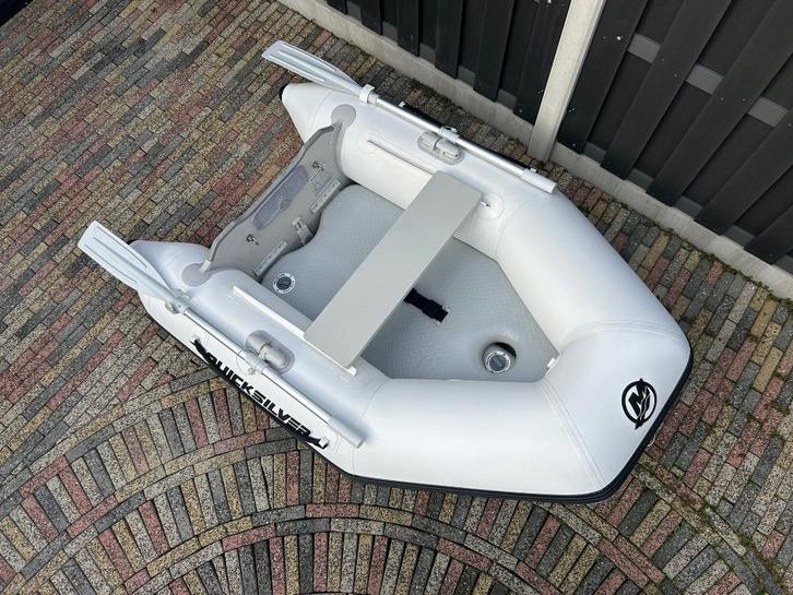 ZGAN ! Quiksilver 200 AD + meerdere rubberboten v.a 200,00, Watersport en Boten, Rubberboten, Zo goed als nieuw, Overige merken