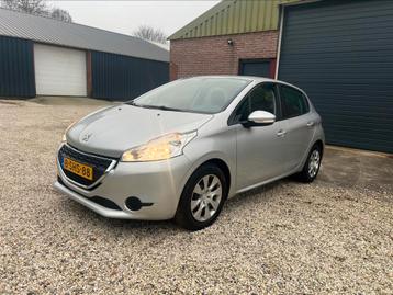 Peugeot 208 1.2 VTI 60KW/82PK 5-D 2013 Grijs AIRCO NWE APK beschikbaar voor biedingen