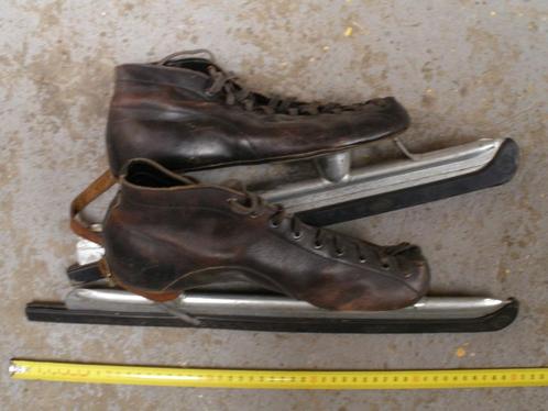 Ouderwetse vintage noren schaatsen zwart zwarte schoen 41, Sport en Fitness, Schaatsen, Gebruikt, Noren, Ophalen of Verzenden