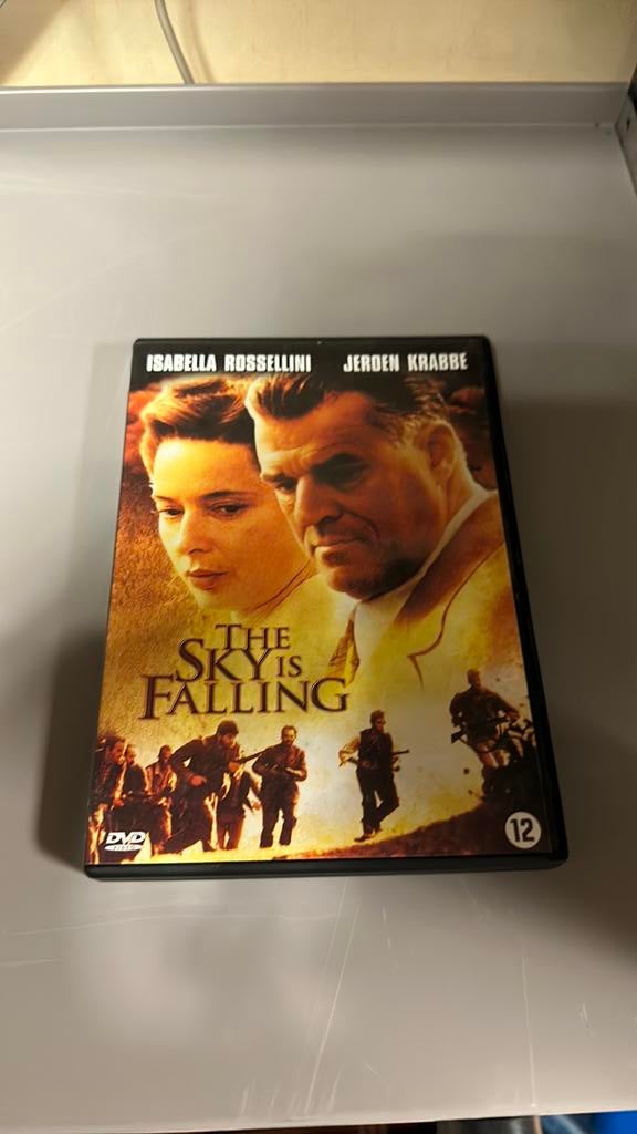 The sky is fallingv, Ophalen of Verzenden, Zo goed als nieuw