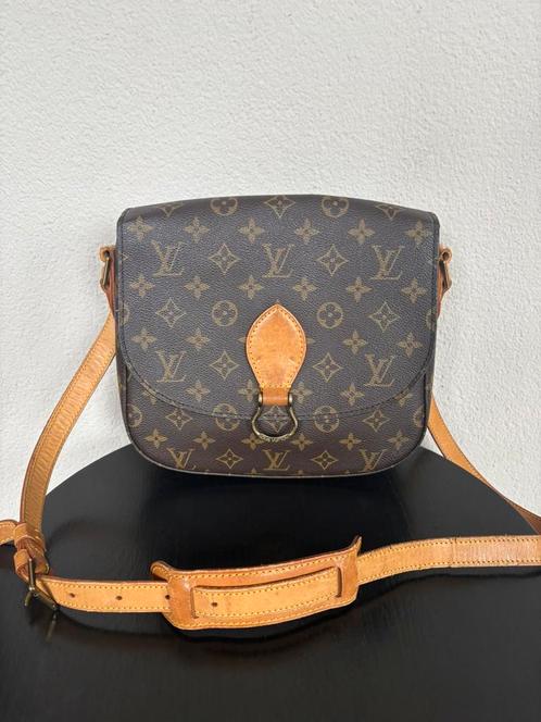 Louis Vuitton tas / schoudertas Saint Cloud, Sieraden, Tassen en Uiterlijk, Tassen | Schoudertassen, Zo goed als nieuw, Overige merken