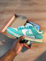 Nike Dunk | Greenglow | EU 40,5, Kleding | Heren, Schoenen, Wit, Nike, Ophalen of Verzenden, Sneakers of Gympen