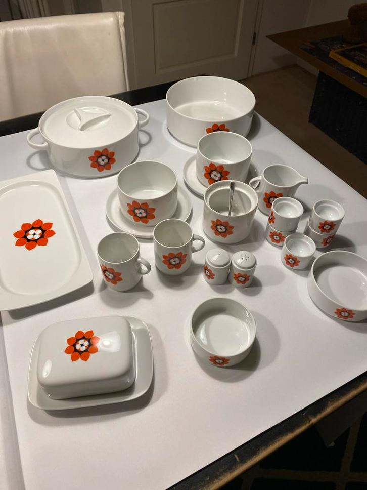 Thomas Rosenthal servies - 20 delig, Antiek en Kunst, Antiek | Servies compleet, Ophalen of Verzenden