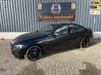 BMW 3-serie 318i M Sport Black Edition, Auto's, BMW, Automaat, Gebruikt, Zwart, 3 cilinders