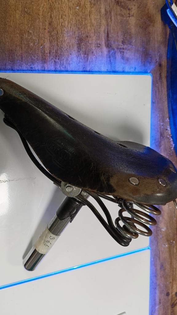 Brooks B66 leren zadel met veren Made in England, Fietsen en Brommers, Fietsonderdelen, Gebruikt, Algemeen, Zadel, Ophalen of Verzenden