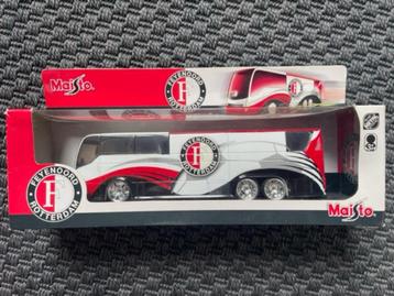 Feyenoord Spelersbus 1993 beschikbaar voor biedingen