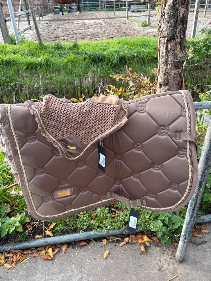 Equestrian Stockholm Zadeldekje Springen Champagne full, Dieren en Toebehoren, Paarden en Pony's | Dekens en Dekjes, Nieuw, Ophalen of Verzenden