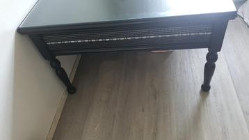 Luxe Zwarte Meubelset Salontafel & Kastje met Zilver sier beschikbaar voor biedingen