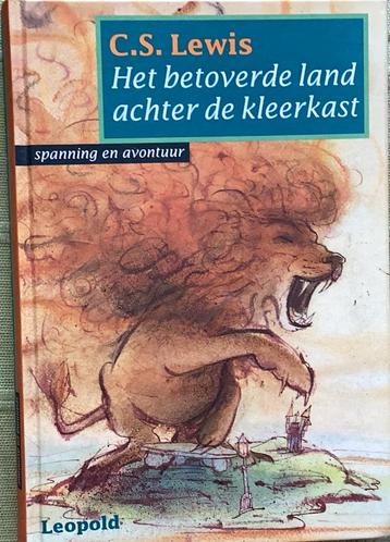 C.S. Lewis, Het betoverde land achter de kast. Hardcover. beschikbaar voor biedingen