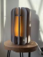 Staande tafellamp, Ophalen of Verzenden, Zo goed als nieuw, Vrijstaande haard, Houthaard