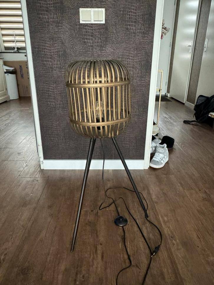 Luxe Gouden Lamp - Sfeervolle Verlichting, Huis en Inrichting, Lampen | Vloerlampen, Gebruikt, Minder dan 100 cm, Metaal, Ophalen
