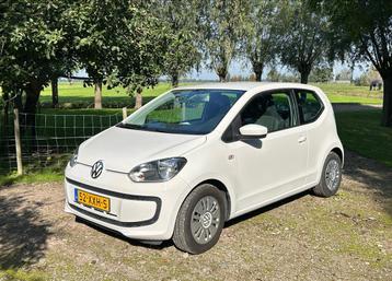 Volkswagen up! 1.0 44KW 2012 Wit dealer onderhouden beschikbaar voor biedingen