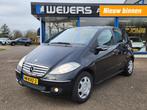 Mercedes-benz A-KLASSE 150 Elegance, Airco, Stoelverwarming,, Auto's, Zwart, Bedrijf, Handgeschakeld, 1000 kg