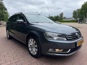 Volkswagen Passat VARIANT 1.6TDI 6BAK COMFORT EXECUTIVE LINE beschikbaar voor biedingen