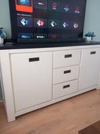 Dressoir en bijpassende eettafel, Huis en Inrichting, Kasten | Dressoirs, Ophalen, Gebruikt, 25 tot 50 cm, 100 tot 150 cm