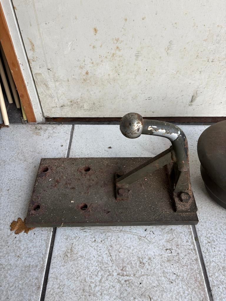 Trekhaak Legervoertuig - Robuust en Betrouwbaar, Ophalen of Verzenden, Gebruikt