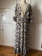 Zwart/witte zomerjurk nieuw met kaartje een maat, Maat 38/40 (M), Zwart, Nieuw, Ophalen of Verzenden
