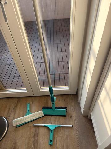 Leifheit 4-in-1 ramen schoonmaakset met stang beschikbaar voor biedingen