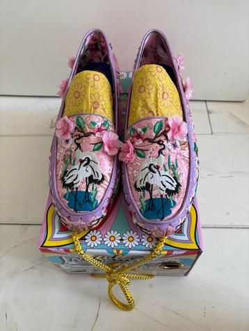 Prachtige Irregular Choice schoenen met kraanvogeld beschikbaar voor biedingen