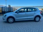Volkswagen polo 1.0 | Touchscreen | Airco | Bluetooth, Voorwielaandrijving, Stof, Euro 6, Bedrijf