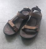 Teva sandalen mt 42, Sandalen, Bruin, Zo goed als nieuw, Ophalen of Verzenden