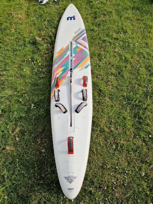 Mistral Equipe, Watersport en Boten, Windsurfen, Zo goed als nieuw, Plank, Ophalen of Verzenden