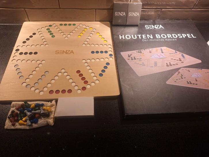 Senza Houten Bordspel - Oer-Hollands Keezen, Hobby en Vrije tijd, Gezelschapsspellen | Bordspellen, Zo goed als nieuw, Ophalen of Verzenden